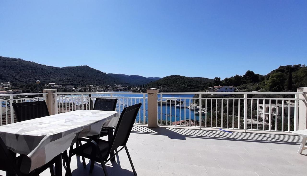 Apartment Classic Zrnovo ภายนอก รูปภาพ